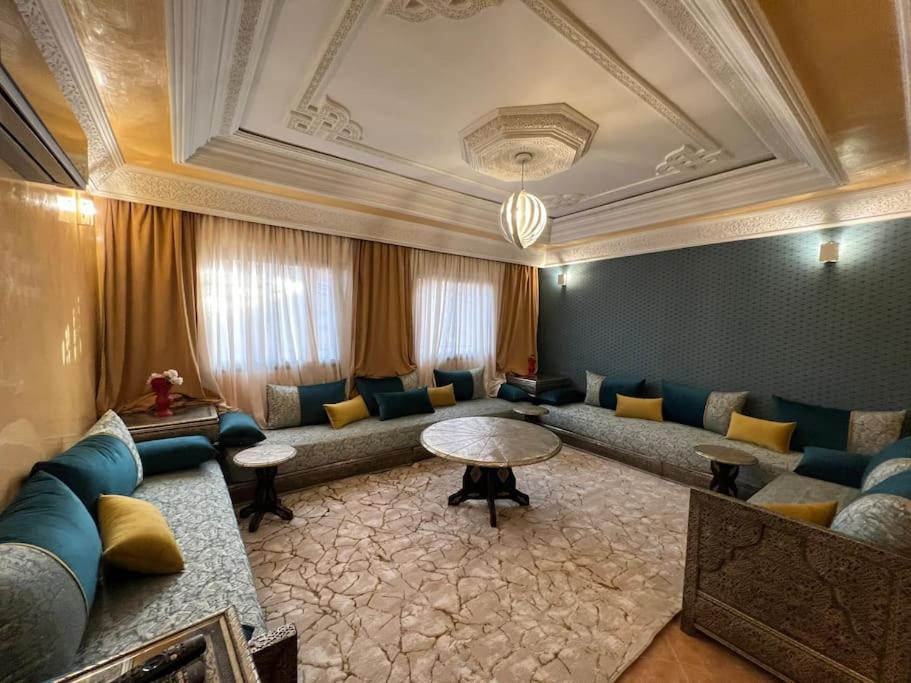 Superbe Appartement Avec Parking Gratuit 마라케시 외부 사진